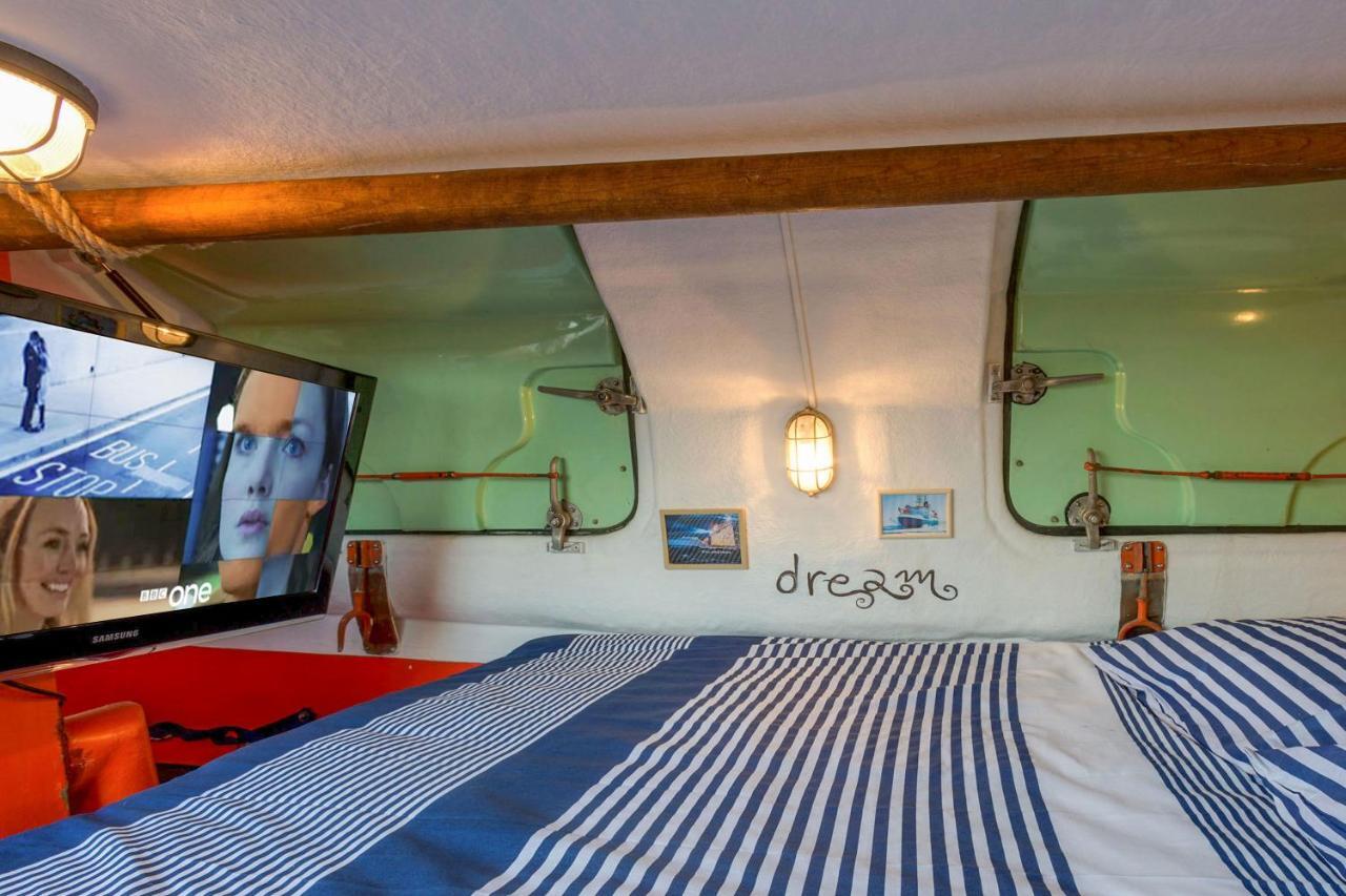 Polarstern - Unique Boatstay! مونِكِندام المظهر الخارجي الصورة
