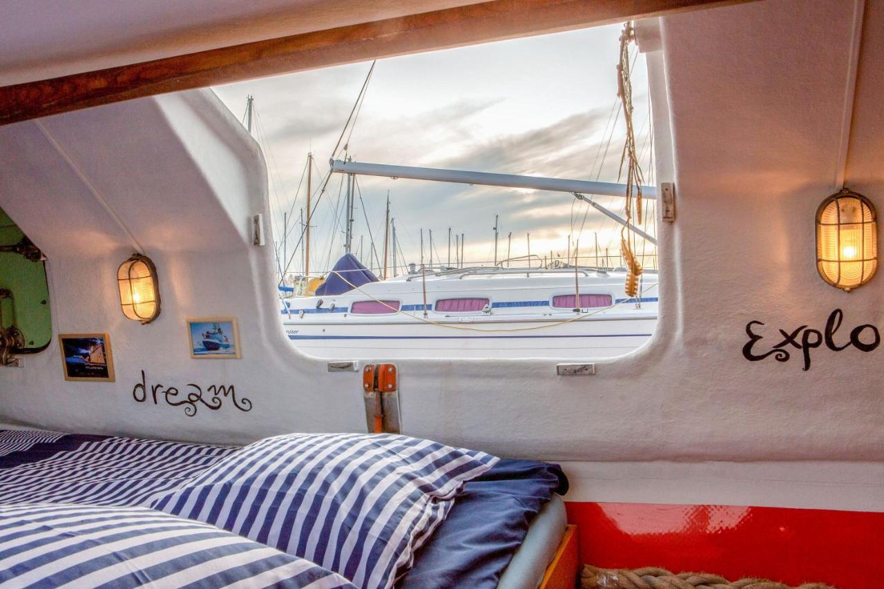 Polarstern - Unique Boatstay! مونِكِندام المظهر الخارجي الصورة